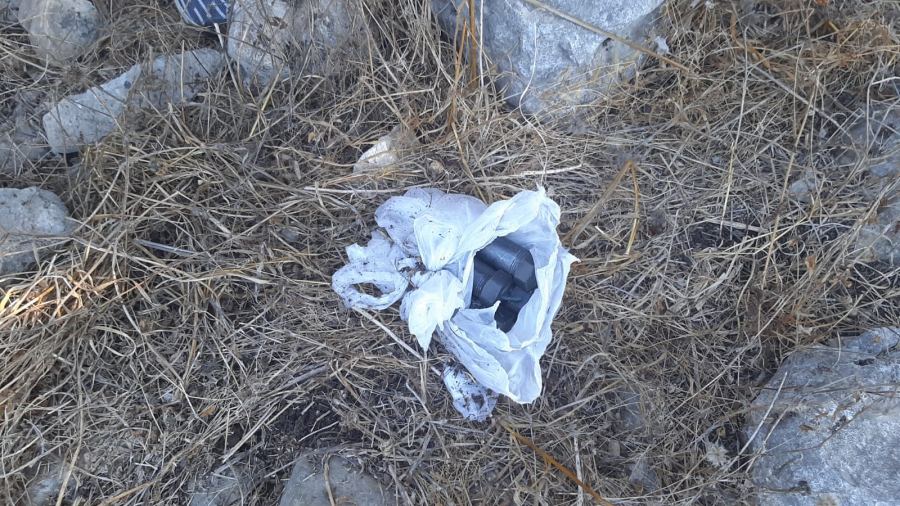 مشتبه بحيازة 4 عبوات ناسفة في منطقة مفتوحة في قرية عسفيا